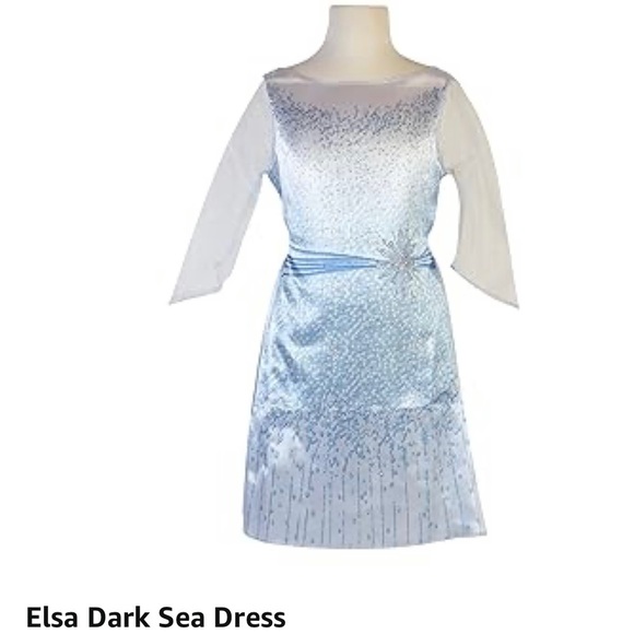 Frozen Elsa’s Journey Dress-Up Trunk Set-Fits Sizes 4-6X NWT - Picture 13 of 15